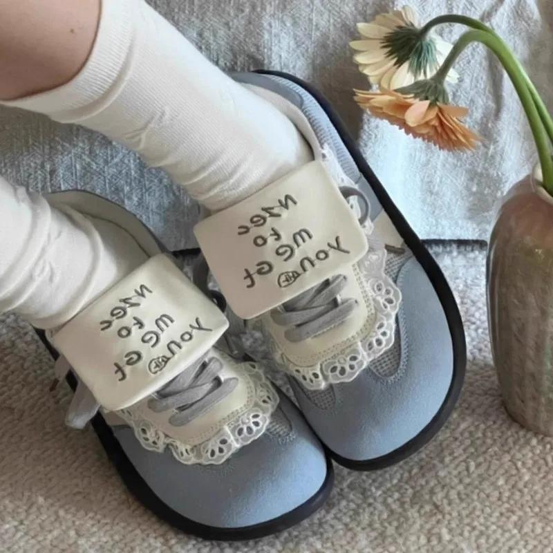 2025 Dopamine Puff Sneakers Women Retro Sporty Casual Platform Shoes Colorful Comfortable Student Versatile Training Sneakers
2025 Dopamine Puff Sneakers Women Retro Sporty Casual Platform Shoes Colorful Comfortable Student Versatile Training Sneakers
