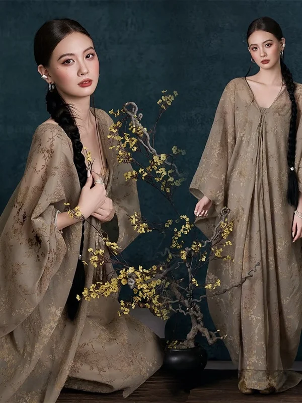 New Vintage Oil Painting Dress Chinese Zen Style Cold Wind Art Photo Photography Studio Clothing Women's Fashion Summer 2026
New Vintage Oil Painting Dress Chinese Zen Style Cold Wind Art Photo Photography Studio Clothing Women's Fashion Summer 2026