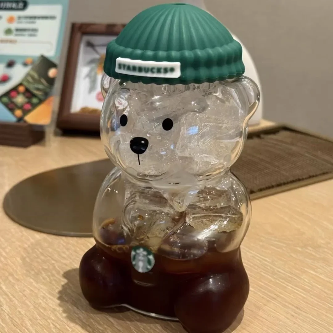 Christmas Bear Cartoon Glass Coffee Cup Star%bk Straw Lid Cold Drink Container Christmas Gift for Family and Friends
Christmas Bear Cartoon Glass Coffee Cup Star%bk Straw Lid Cold Drink Container Christmas Gift for Family and Friends