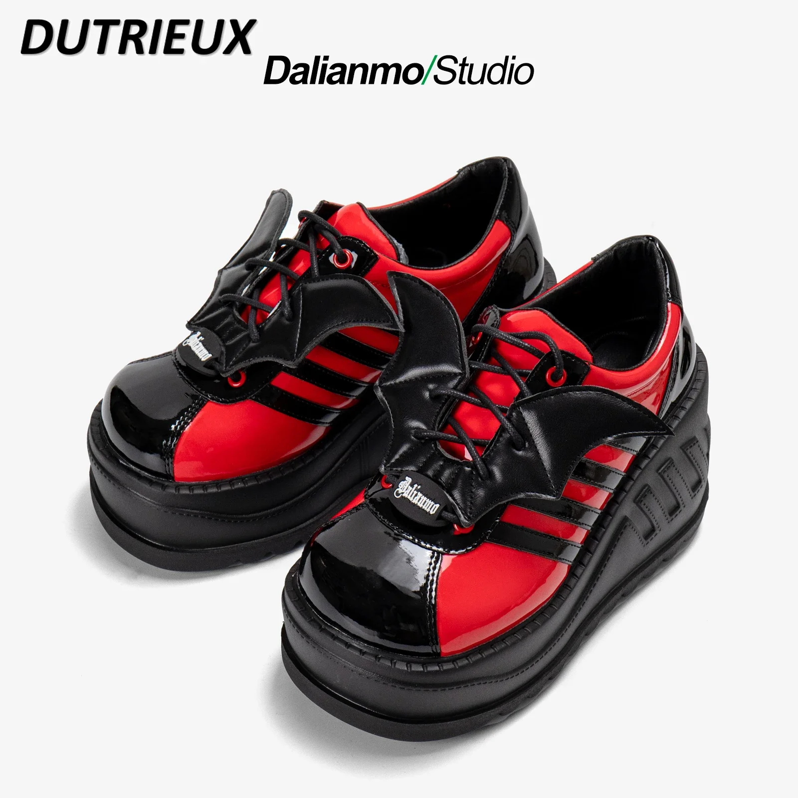 2024 New Fashion Leather Platform Shoes for Women Dark Goth Style Striped Heightening Casual Simple Ladies Shoes Spring Autumn
2024 New Fashion Leather Platform Shoes for Women Dark Goth Style Striped Heightening Casual Simple Ladies Shoes Spring Autumn