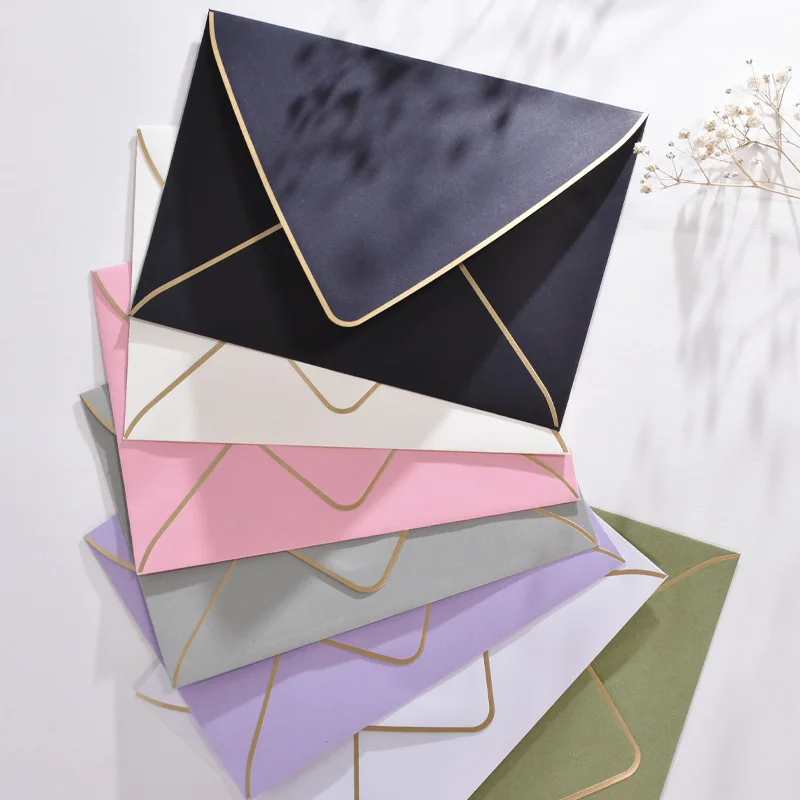 50pcs/lot Gilding Green Envelope Wedding Supplies 120g Paper Postcard Giftbox Message Packaging Invitation Business Stationery
50pcs/lot Gilding Green Envelope Wedding Supplies 120g Paper Postcard Giftbox Message Packaging Invitation Business Stationery