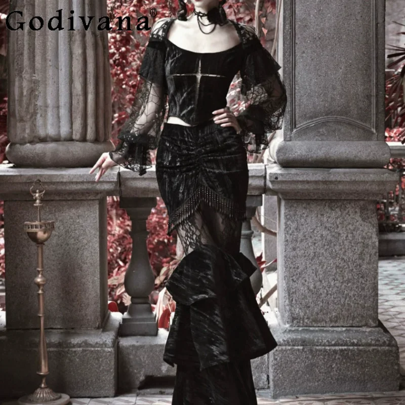 Gothic Heavy Industry Chic Velvet Elegant Lace Fashion Lantern Sleeve Top Temperament Girl Slash Neck Sexy Hollow Mesh Tops
Gothic Heavy Industry Chic Velvet Elegant Lace Fashion Lantern Sleeve Top Temperament Girl Slash Neck Sexy Hollow Mesh Tops