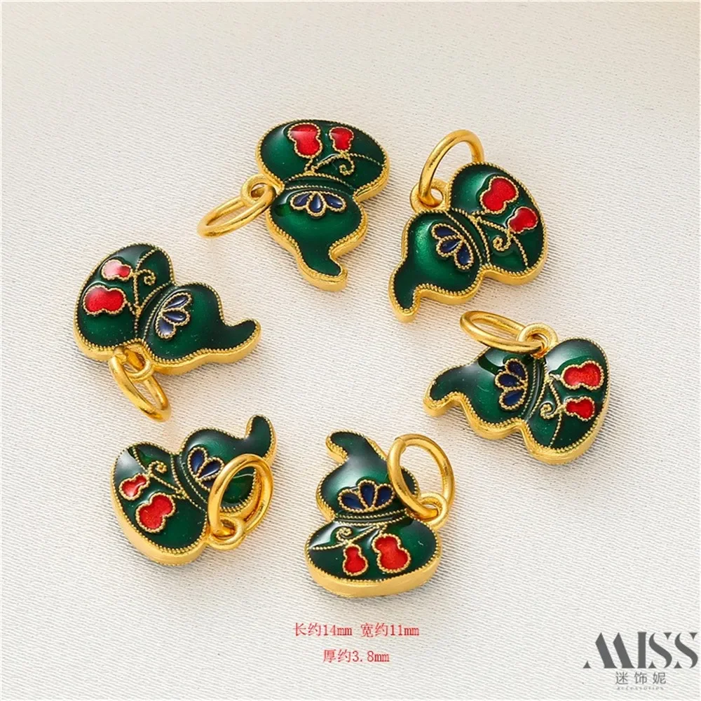 18K Sand Gold Dripping Oil Green Gourd Pendant DIY Accessories Handmade Small Pendant Decorative Bracelet Necklace Jewelry
18K Sand Gold Dripping Oil Green Gourd Pendant DIY Accessories Handmade Small Pendant Decorative Bracelet Necklace Jewelry