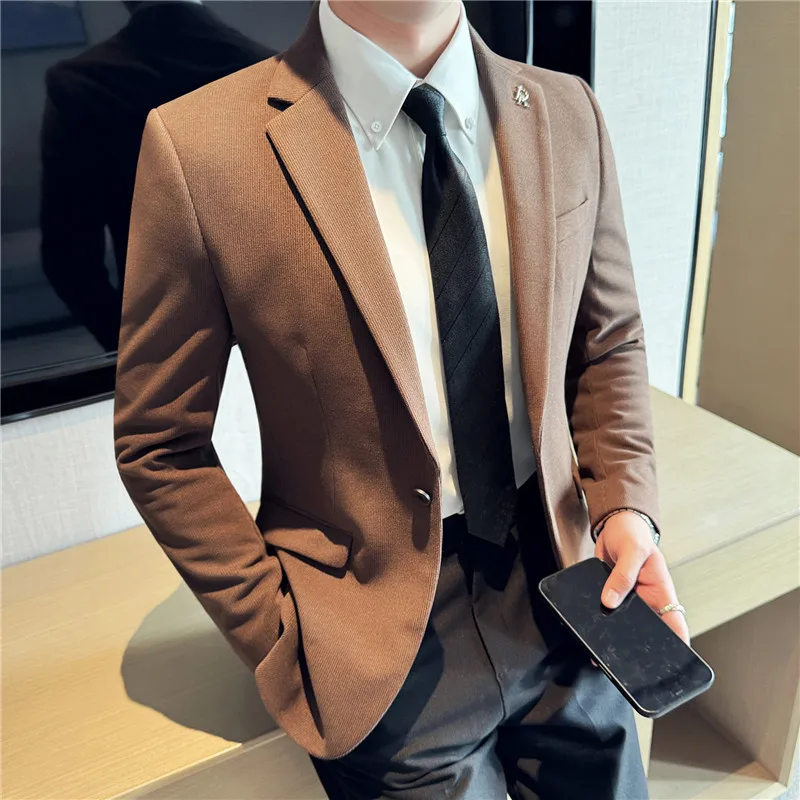 Утепленная осенне-зимняя шерстяная повседневная мужская куртка в корейском стиле, приталенная, для работы, верхний слой из полиэфирного волокна
Утепленная осенне-зимняя шерстяная повседневная мужская куртка в корейском стиле, приталенная, для работы, верхний слой из полиэфирного волокна