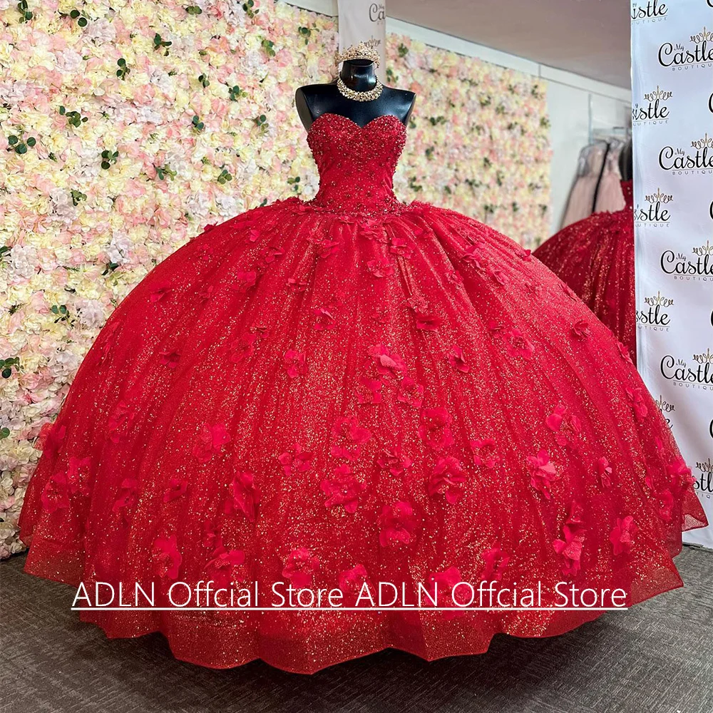 Ball Gown Quinceanera Dress Customized Sleeveless Sweetheart Pearls Sparkling Tulle Rhinestone Sweet 15 Year Dresses
Ball Gown Quinceanera Dress Customized Sleeveless Sweetheart Pearls Sparkling Tulle Rhinestone Sweet 15 Year Dresses