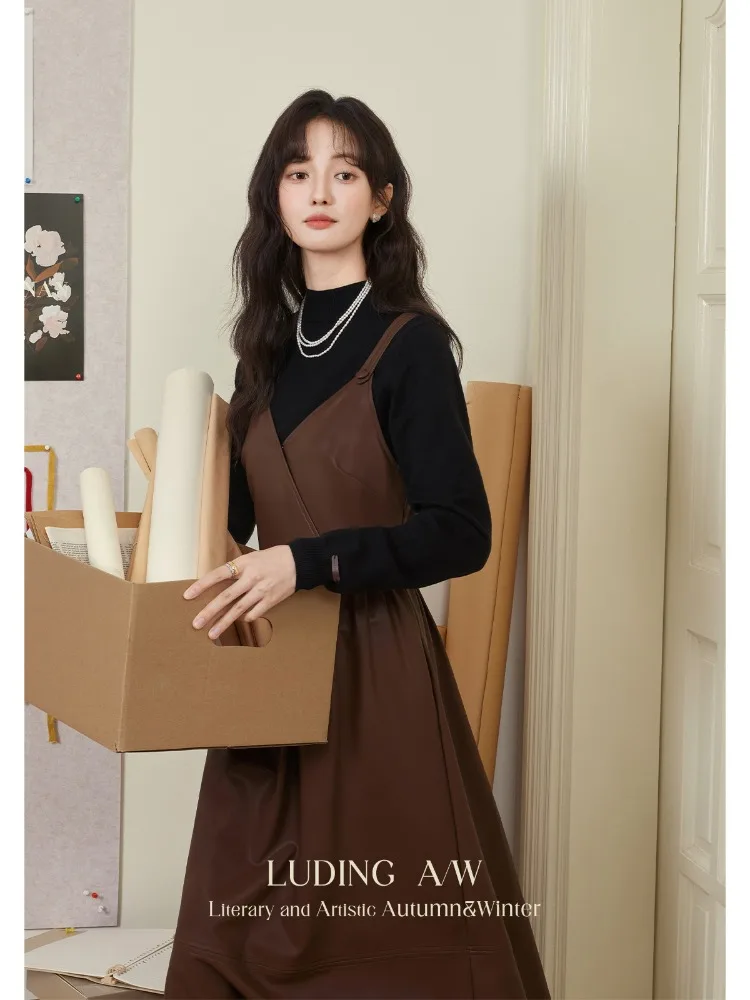 ALXNAN Plus Size Black Knitted Sweater Women Casual Slim-fit Elegant Long Sleeve Pullover 2025 Fall Basic Female Tops D072020SY
ALXNAN Plus Size Black Knitted Sweater Women Casual Slim-fit Elegant Long Sleeve Pullover 2025 Fall Basic Female Tops D072020SY