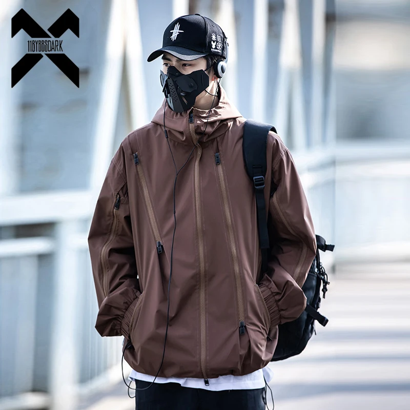 Men Hooded Jackets Windbreaker 2024 Autumn Windproof Loose Functional Jacket Outwear Mens Hip Hop Coats Oversized Streetwear
Men Hooded Jackets Windbreaker 2024 Autumn Windproof Loose Functional Jacket Outwear Mens Hip Hop Coats Oversized Streetwear
