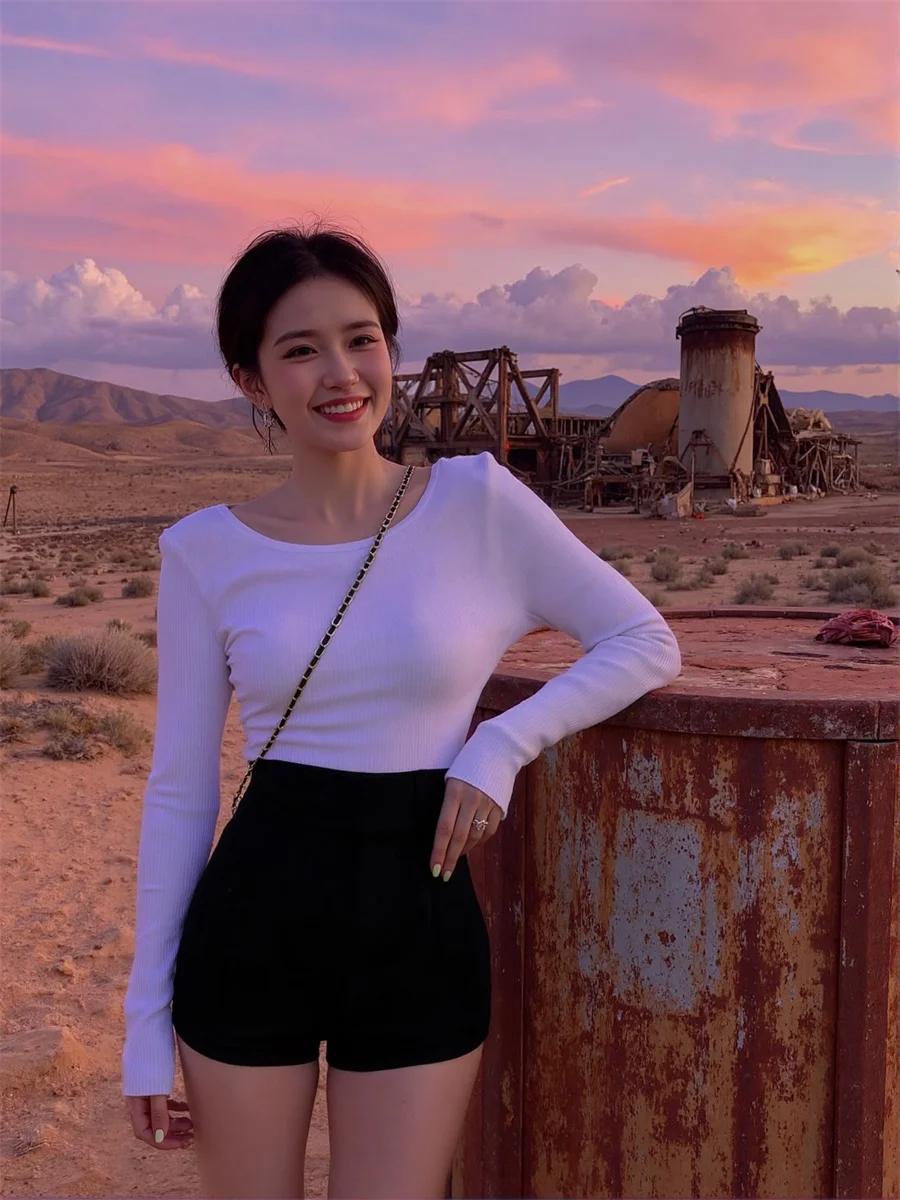 Сексуальные свободные шорты с высокой талией, элегантная женская одежда, летняя дышащая пляжная одежда прямого кроя, праздничная молодежная легкая тонкая одежда
Сексуальные свободные шорты с высокой талией, элегантная женская одежда, летняя дышащая пляжная одежда прямого кроя, праздничная молодежная легкая тонкая одежда