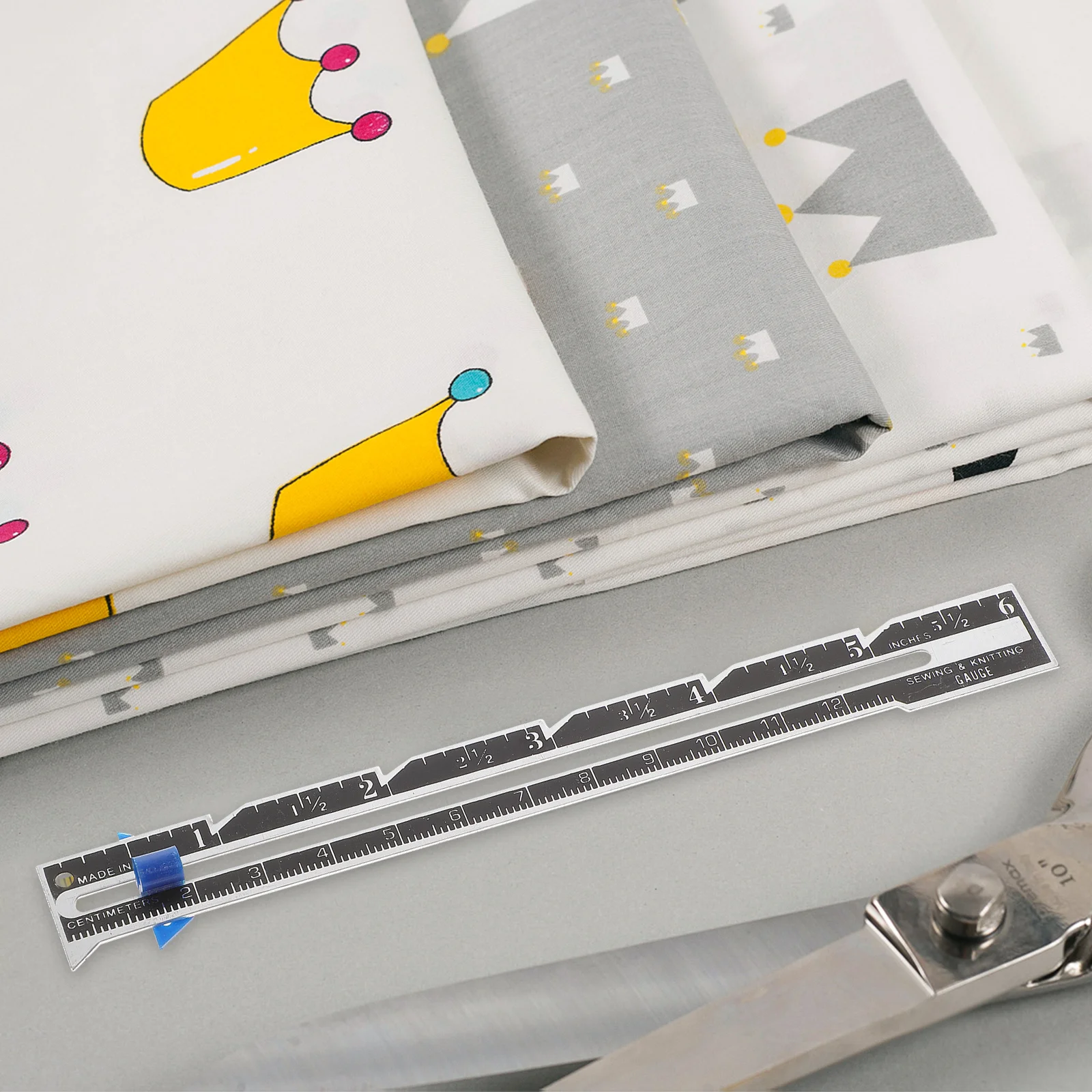 12 шт., линейка для шитья, измерительный инструмент премиум-класса для ткани для квилтинга, вязания, пуговицы, регулировка по краю, эффективное пошив
12 шт., линейка для шитья, измерительный инструмент премиум-класса для ткани для квилтинга, вязания, пуговицы, регулировка по краю, эффективное пошив