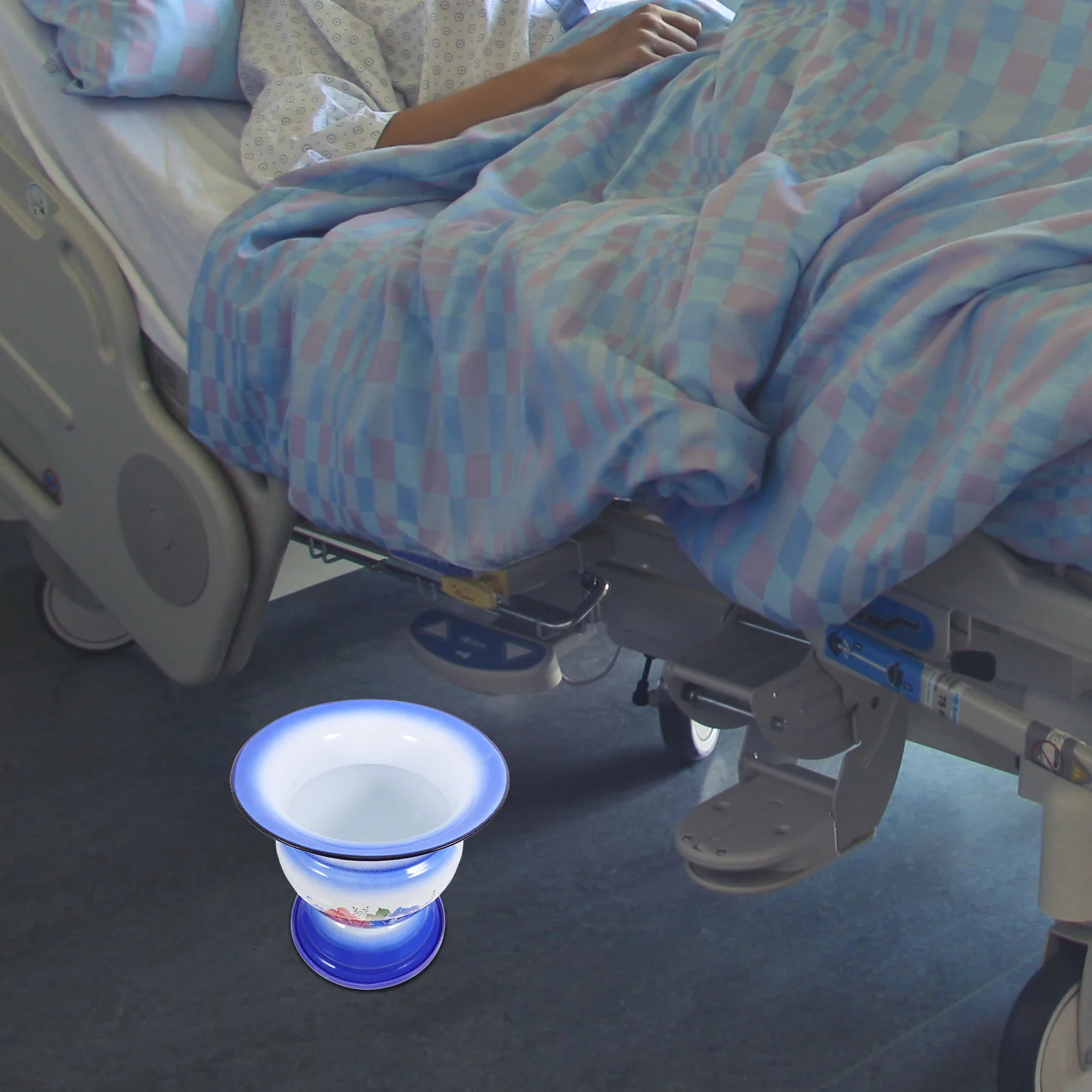 1Pcs Enamel Spittoon Chinese Style Vintage Spittoon for Home Outdoor Camping Durable Retro Household Pee Urine Pot
1Pcs Enamel Spittoon Chinese Style Vintage Spittoon for Home Outdoor Camping Durable Retro Household Pee Urine Pot