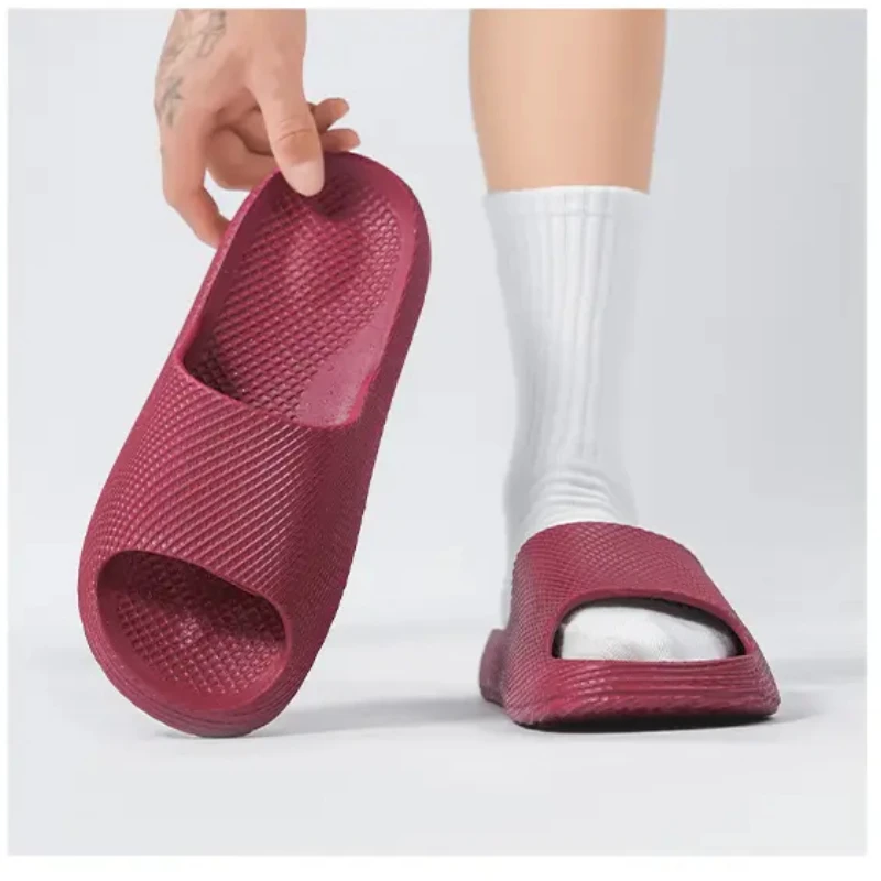 Men's summer flip flops EVA cool slippers with thick soles
Men's summer flip flops EVA cool slippers with thick soles