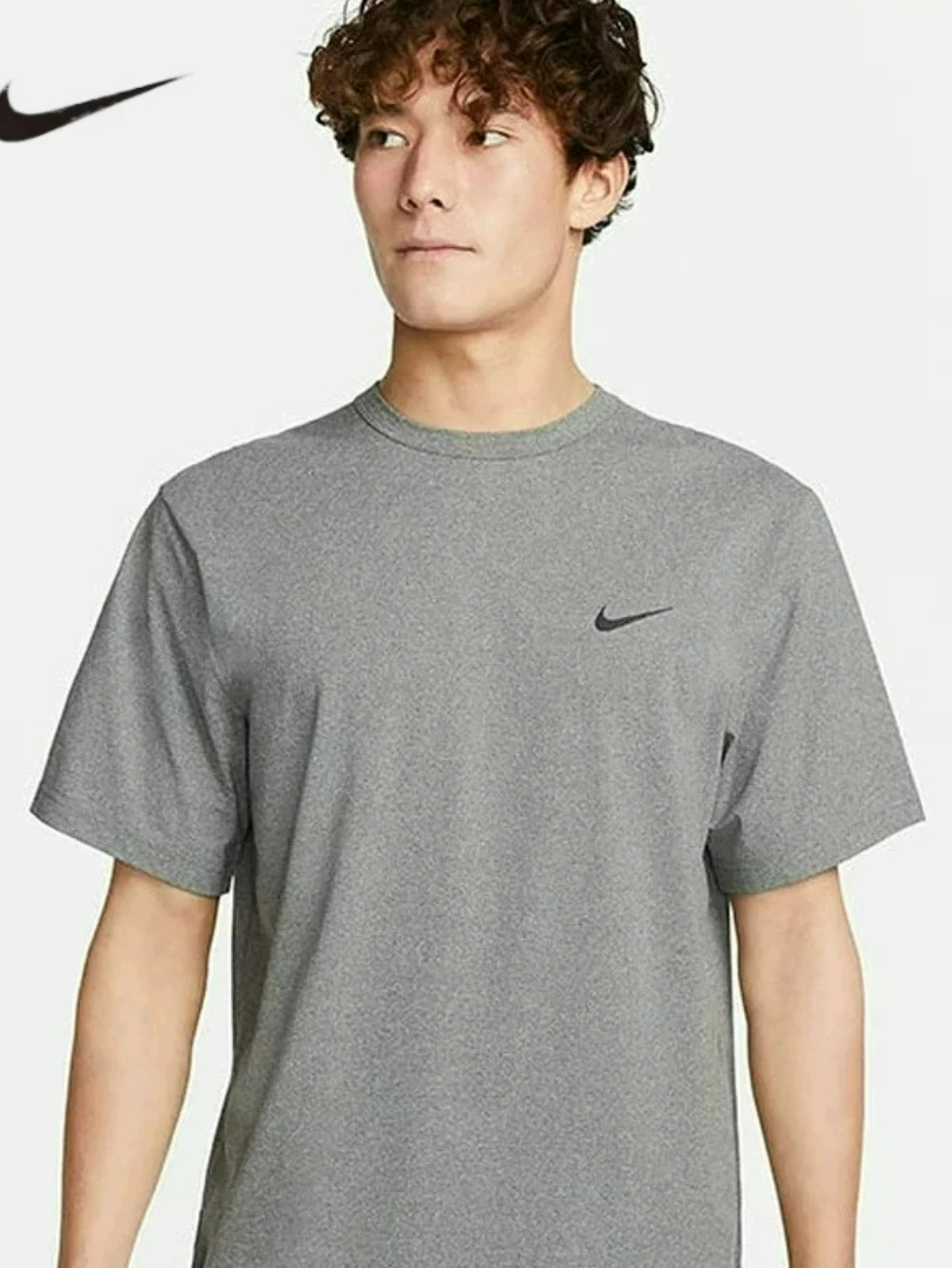 NIKE Nike men's short-sleeved summer new running quick-drying breathable top half-sleeved sports T-shirt DV9840-097
NIKE Nike men's short-sleeved summer new running quick-drying breathable top half-sleeved sports T-shirt DV9840-097