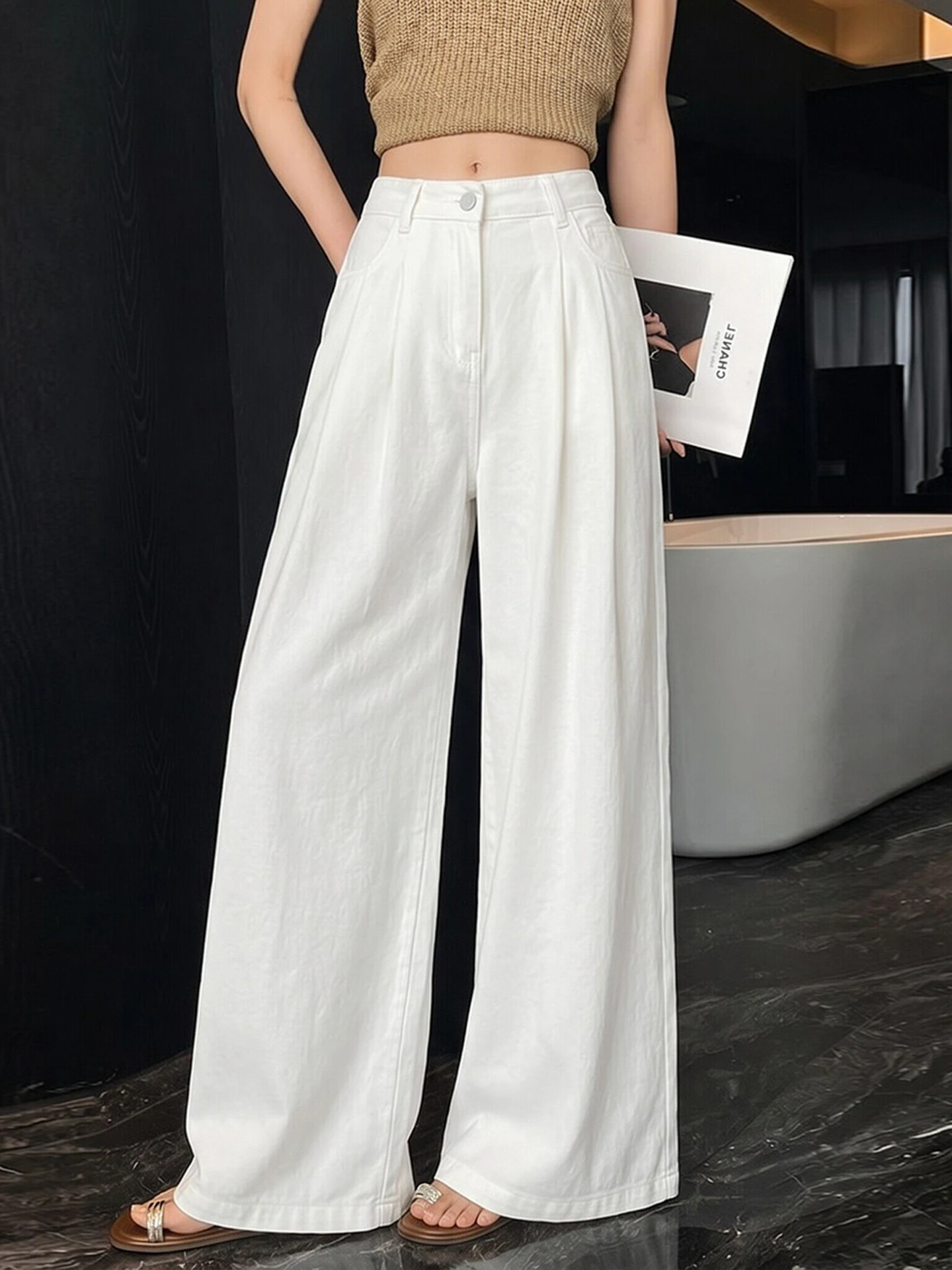 Retro Silk Lyocell Wide Leg Jeans Women Summer Thin Ice Silk Loose Slim Straight Floor-Length Pants High Waist Pocket Detail
Retro Silk Lyocell Wide Leg Jeans Women Summer Thin Ice Silk Loose Slim Straight Floor-Length Pants High Waist Pocket Detail