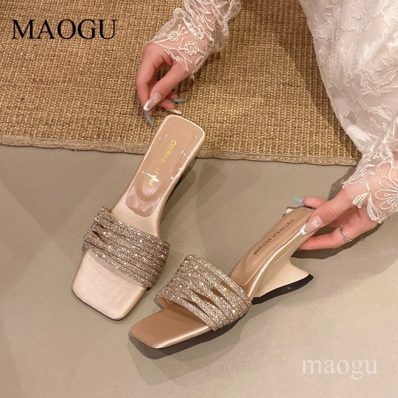 Square Toe Rhinestone Strap Wedge Mule Slides Sparkly Crystal Slip‑On Sandals Women's Elegant High Heels Sandalias Mujer Size 40
Square Toe Rhinestone Strap Wedge Mule Slides Sparkly Crystal Slip‑On Sandals Women's Elegant High Heels Sandalias Mujer Size 40