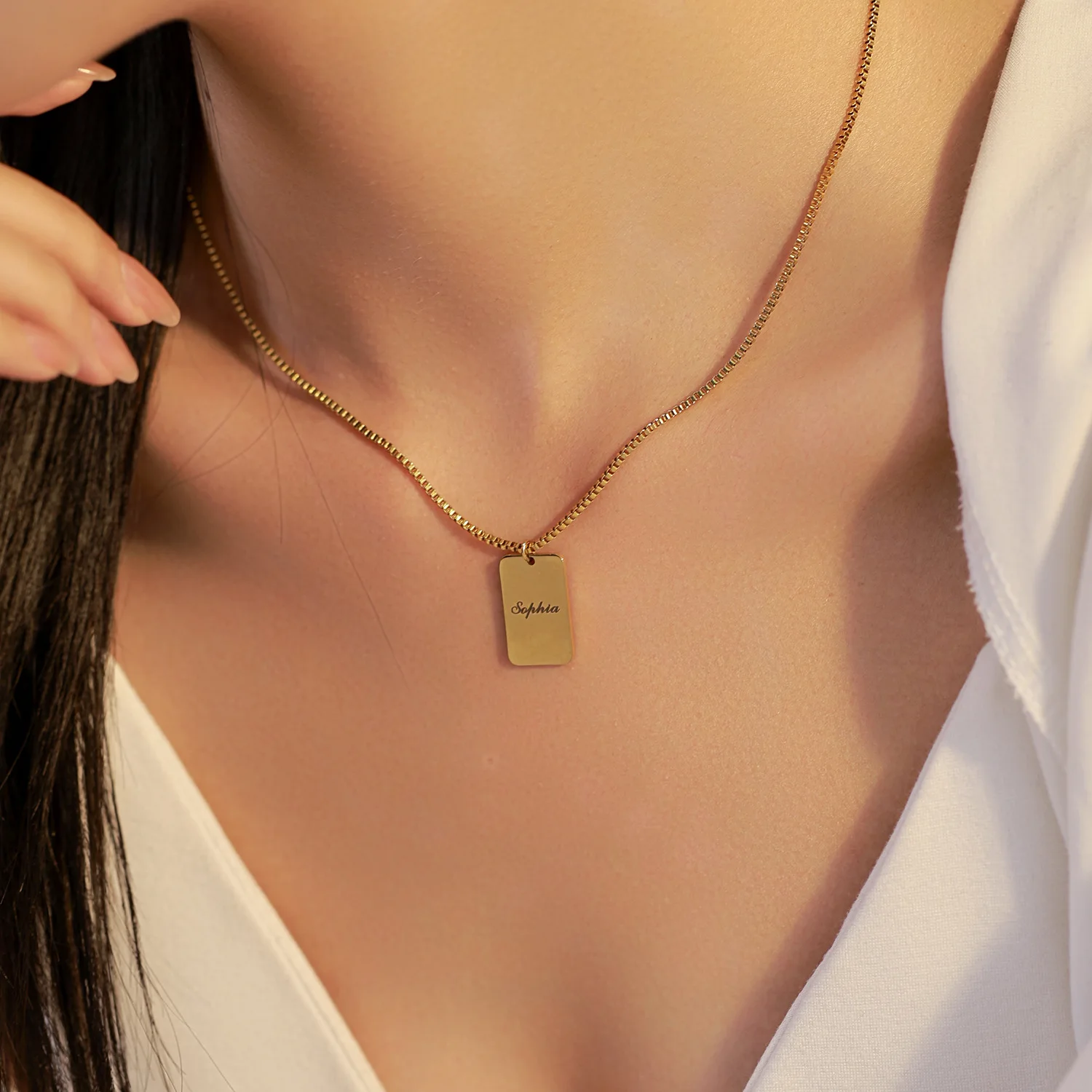 Customized Stainless Steel Mirror Engraving Name Letter Necklace Square Brand Pendant Collarbone Chain Anniversary Jewelry Gift
Customized Stainless Steel Mirror Engraving Name Letter Necklace Square Brand Pendant Collarbone Chain Anniversary Jewelry Gift
