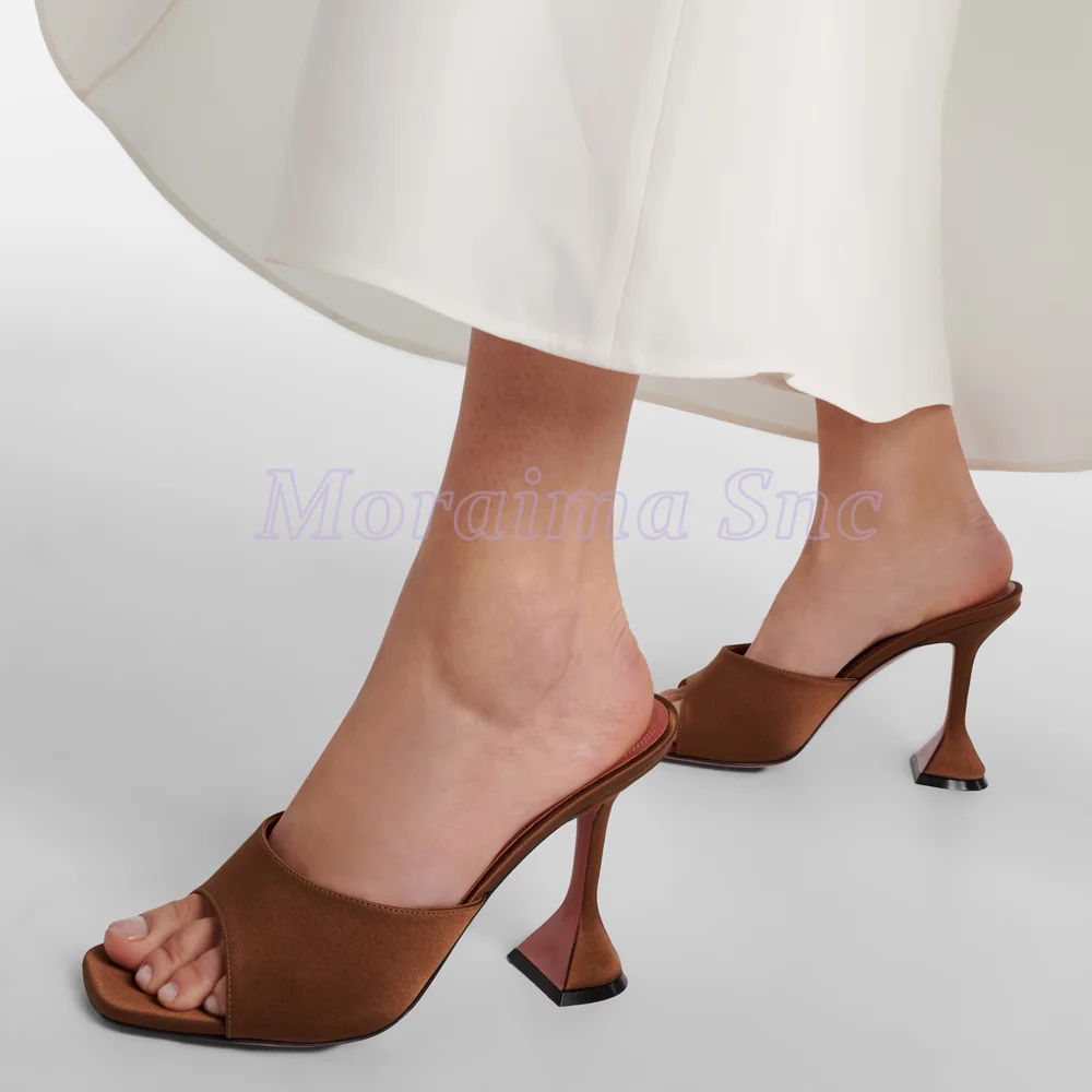 Satin Square Toe Mules Wine Glass Heel Slip On Sexy Fashion Women's Summer Slippers Ladies Shoes 2025 New Brown Solid Outdoor
Satin Square Toe Mules Wine Glass Heel Slip On Sexy Fashion Women's Summer Slippers Ladies Shoes 2025 New Brown Solid Outdoor