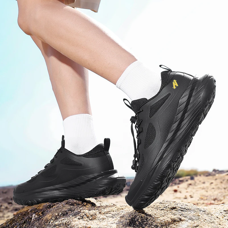 New Men'S Lightweight And Breathable Camping Hiking Shoes Wear-Resistant And Waterproof Sports Shoes Outdoor Leisure Shoes
New Men'S Lightweight And Breathable Camping Hiking Shoes Wear-Resistant And Waterproof Sports Shoes Outdoor Leisure Shoes