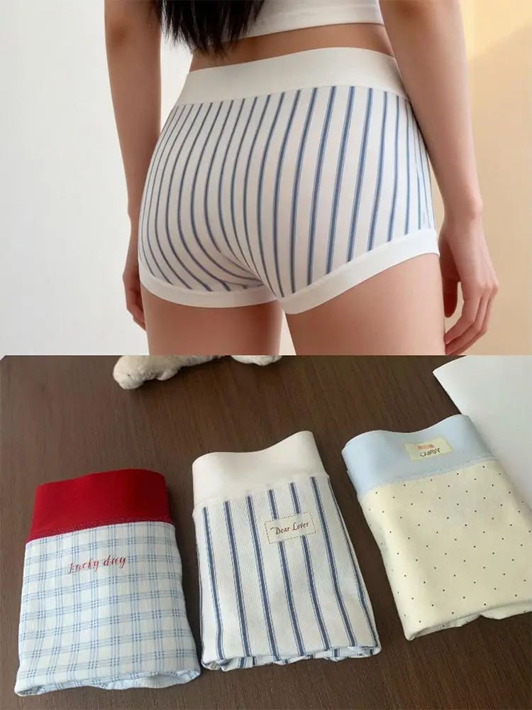 Sweet Chic, 3 пары домашних шорт для женщин, с высокой талией, из мягкого хлопка, в полоску, в клетку, с точечным принтом, бесшовные трусики, дышащие повседневные трусы
Sweet Chic, 3 пары домашних шорт для женщин, с высокой талией, из мягкого хлопка, в полоску, в клетку, с точечным принтом, бесшовные трусики, дышащие повседневные трусы