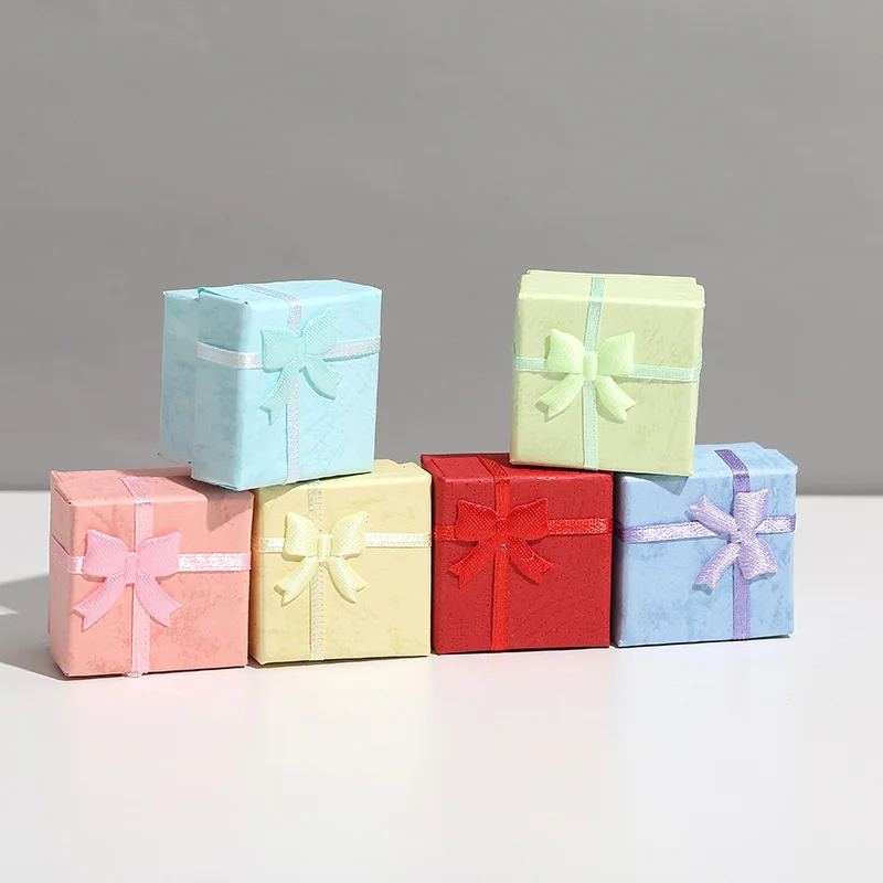 12pcs Fashion Jewelry Packaging Box Multi-color Earrings Ring Box Jewelry Gift Holder 4*4*3CM Wholesale
12pcs Fashion Jewelry Packaging Box Multi-color Earrings Ring Box Jewelry Gift Holder 4*4*3CM Wholesale