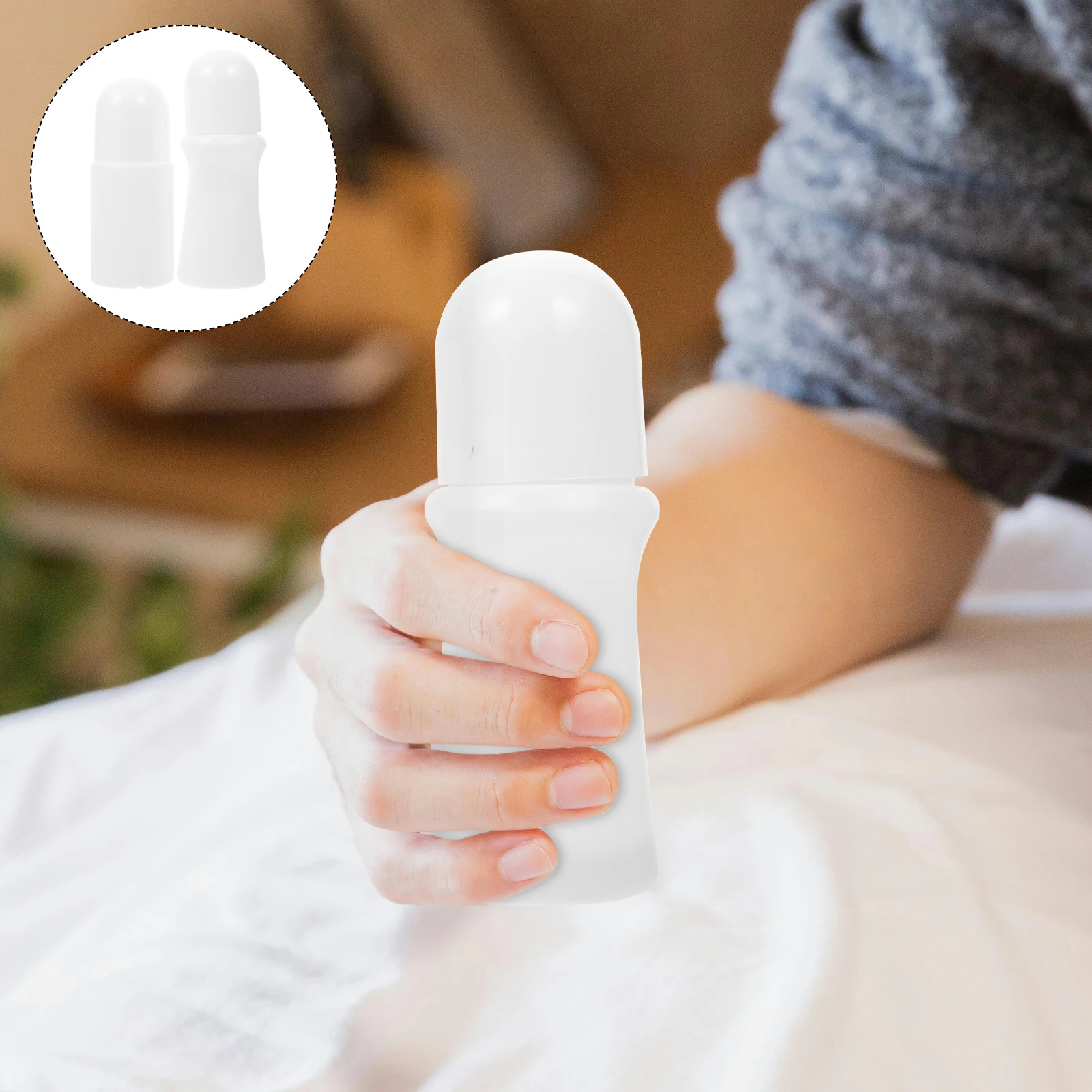 10pcs 50ml Perfume Roller Bottles Round Cylinder 5 Flat Style 5 Refillable Empty PE Material Travel Business Portable
10pcs 50ml Perfume Roller Bottles Round Cylinder 5 Flat Style 5 Refillable Empty PE Material Travel Business Portable