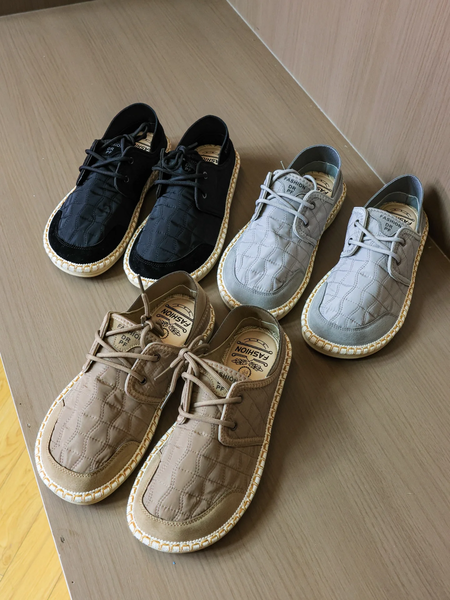 Men's Casual Canvas Shoes Summer 2026 New Style Breathable Slip-On Two-Way Fishing Driving Shoes Versatile Low-Top Rubber Sole
Men's Casual Canvas Shoes Summer 2026 New Style Breathable Slip-On Two-Way Fishing Driving Shoes Versatile Low-Top Rubber Sole