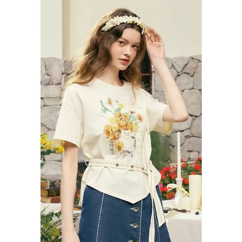 Women's Floral Print Short Sleeve T-shirt Loose Fit Irregular Hem Casual Summer Tee
Women's Floral Print Short Sleeve T-shirt Loose Fit Irregular Hem Casual Summer Tee