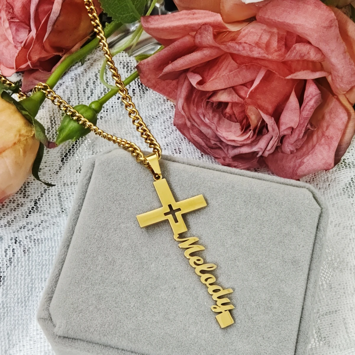 Customized Stainless Steel Necklace Personalized Name Necklace Cross Name Necklace O-shaped Chain Pendant Necklace Gift
Customized Stainless Steel Necklace Personalized Name Necklace Cross Name Necklace O-shaped Chain Pendant Necklace Gift