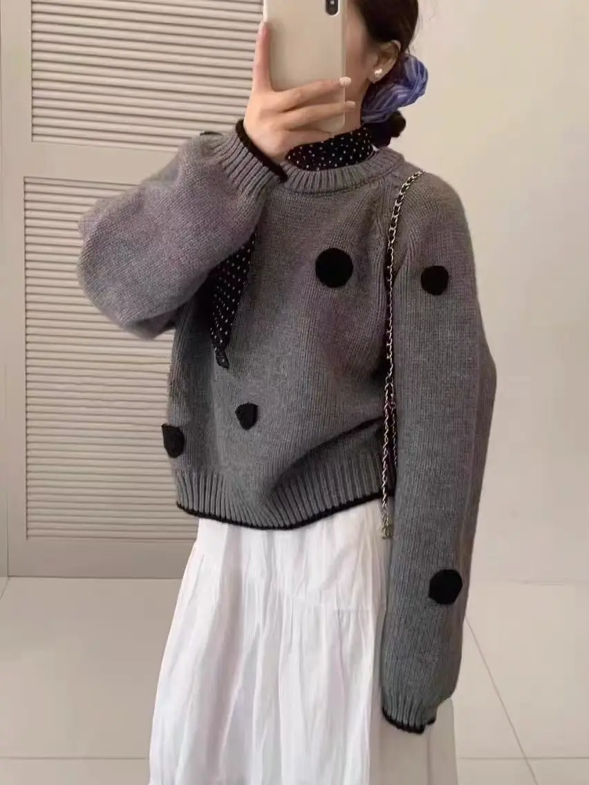 Three-dimensional sweater polka dot 2024 round neck new retro autumn and winter loose pullover sweater top lazy men clothing
Three-dimensional sweater polka dot 2024 round neck new retro autumn and winter loose pullover sweater top lazy men clothing