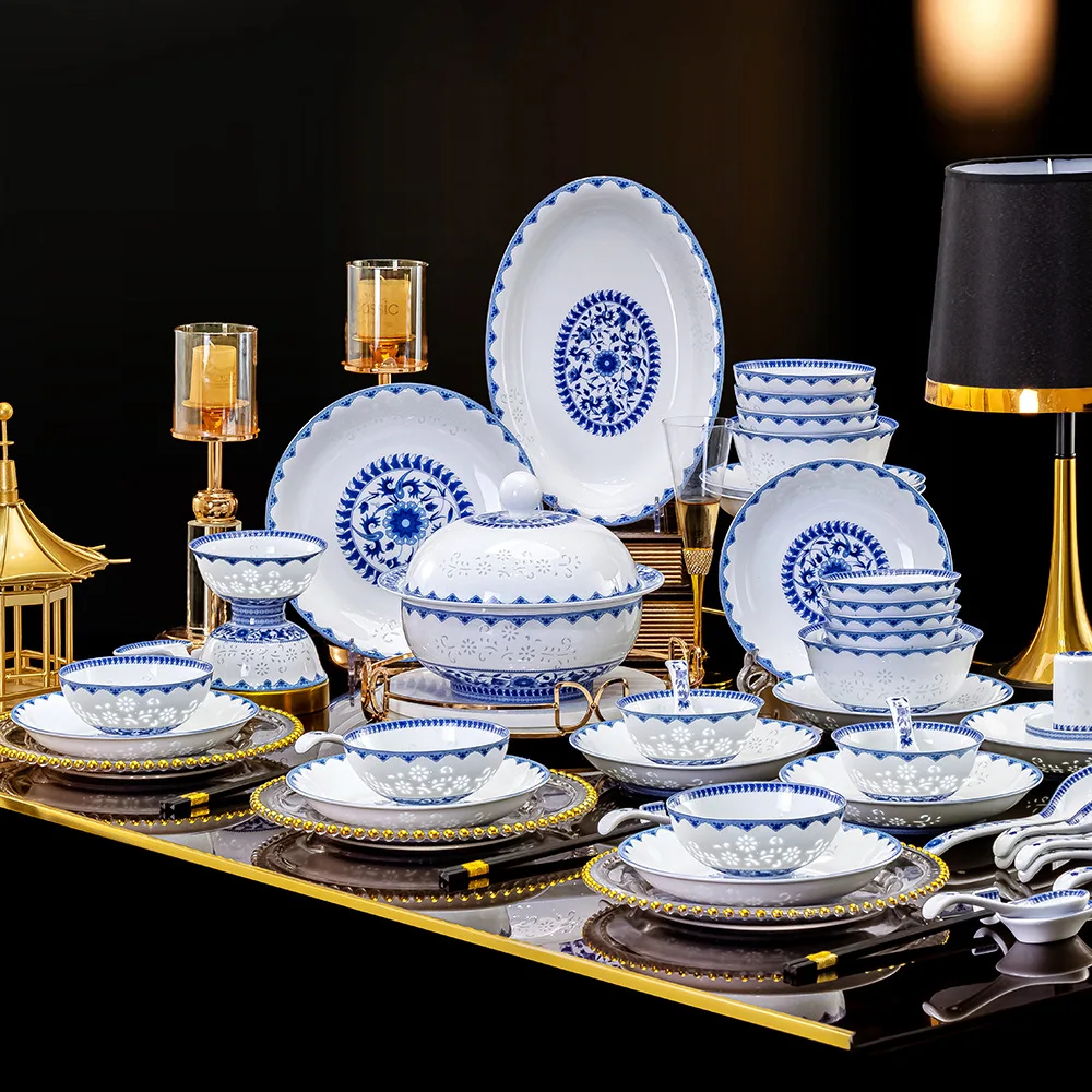 Blue and white exquisite high white porcelain 58 head tableware set household dish set traditional Chinese tableware simple
Blue and white exquisite high white porcelain 58 head tableware set household dish set traditional Chinese tableware simple