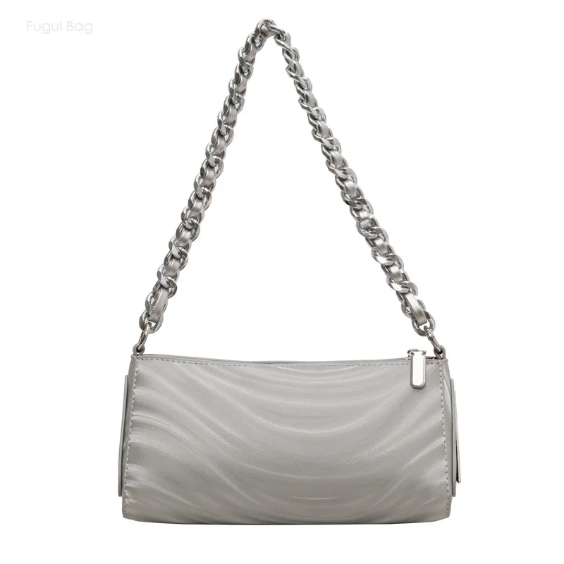 Women's Shoulder Bag Handbag High-end Fashion Simple and Versatile Underarm Simple and Exquisite Chain New Trend Stripes
Women's Shoulder Bag Handbag High-end Fashion Simple and Versatile Underarm Simple and Exquisite Chain New Trend Stripes