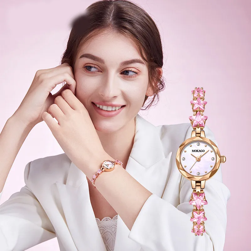 Luxury Lucky Pink Crystal Inlaid Bracelet Women's Watch Fashion Bracelet Quartz Waterproof Watches Women's Relogio Femininio
Luxury Lucky Pink Crystal Inlaid Bracelet Women's Watch Fashion Bracelet Quartz Waterproof Watches Women's Relogio Femininio