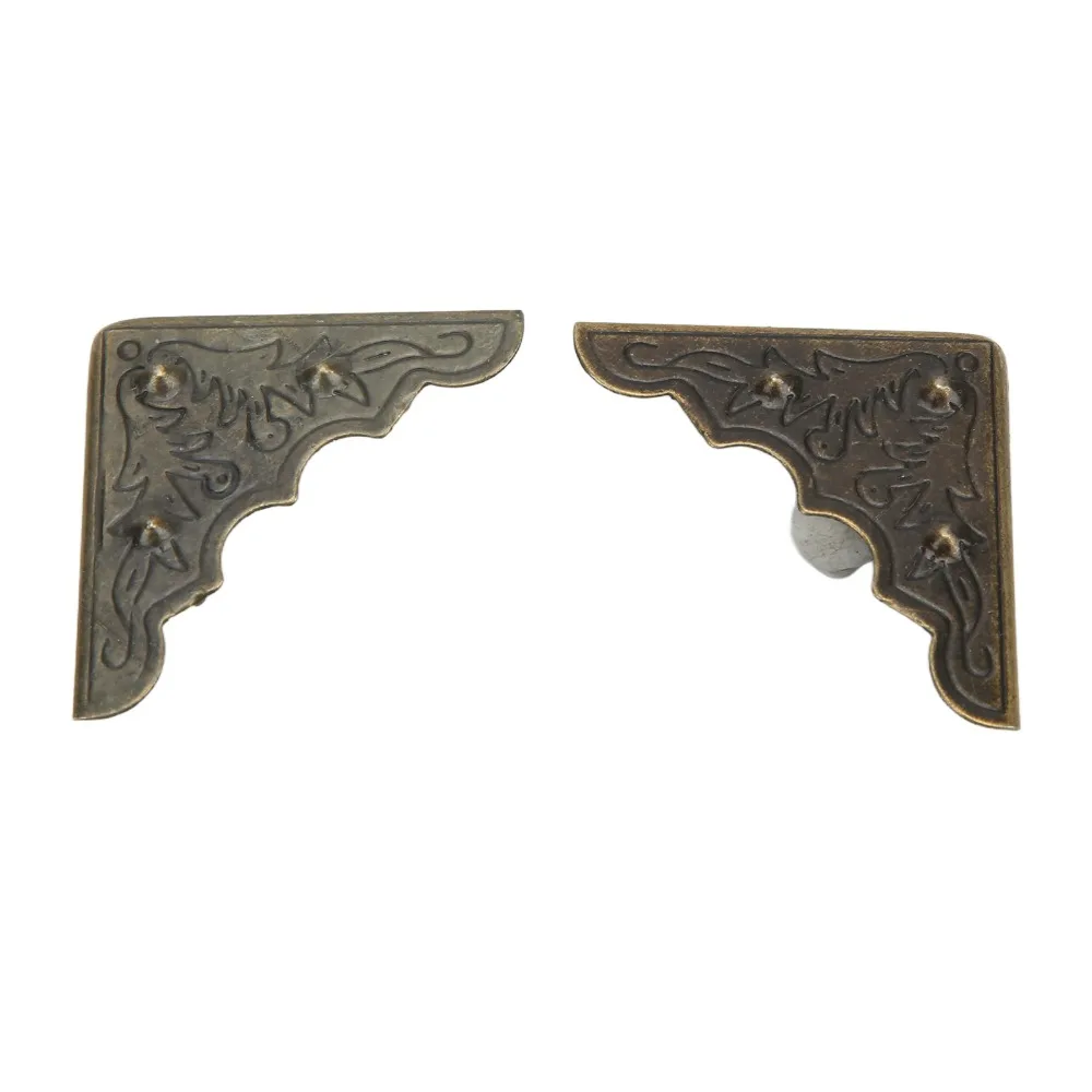 50pcs Iron Metal Corner Protector Retro Vintage Durable Corner Guards With Screws High Hardness Furniture Protectors
50pcs Iron Metal Corner Protector Retro Vintage Durable Corner Guards With Screws High Hardness Furniture Protectors