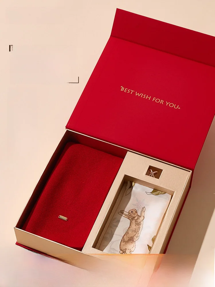 Xinuosichou Cashmere Scarf Silk Scarf Gift Box New Year Red Elderly Gifts Soft Cashmere Silk Scarf for Couples Youth
Xinuosichou Cashmere Scarf Silk Scarf Gift Box New Year Red Elderly Gifts Soft Cashmere Silk Scarf for Couples Youth