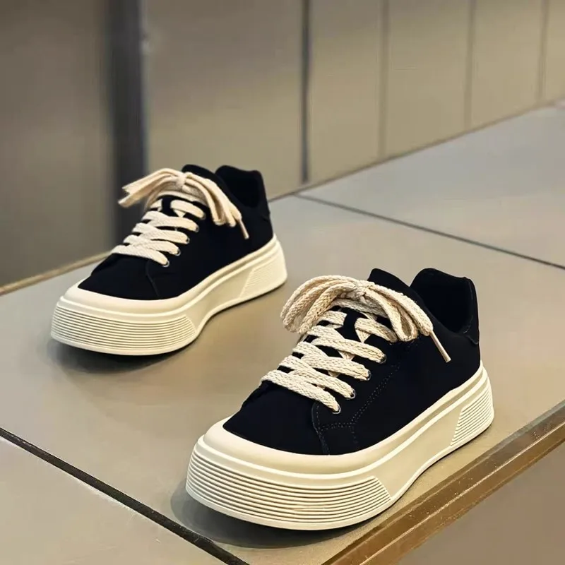 Men's Casual Sport Shoes Anti-slip Thick Bottom Heightening Slip-ons Spring 2026 Fashionable Black Leather-Like Synthetic Shoes
Men's Casual Sport Shoes Anti-slip Thick Bottom Heightening Slip-ons Spring 2026 Fashionable Black Leather-Like Synthetic Shoes