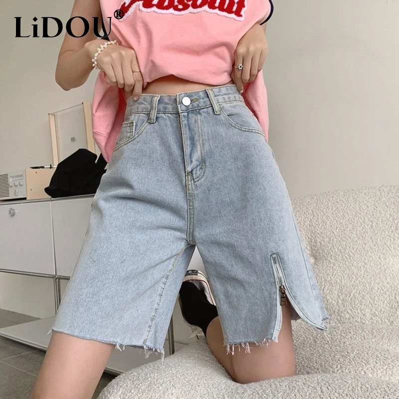 2023 Summer New Solid Color Cowboy Knee Length Pants Women High Waist Pocket Zipper Shorts Street Y2K Straight Pants Female
2023 Summer New Solid Color Cowboy Knee Length Pants Women High Waist Pocket Zipper Shorts Street Y2K Straight Pants Female