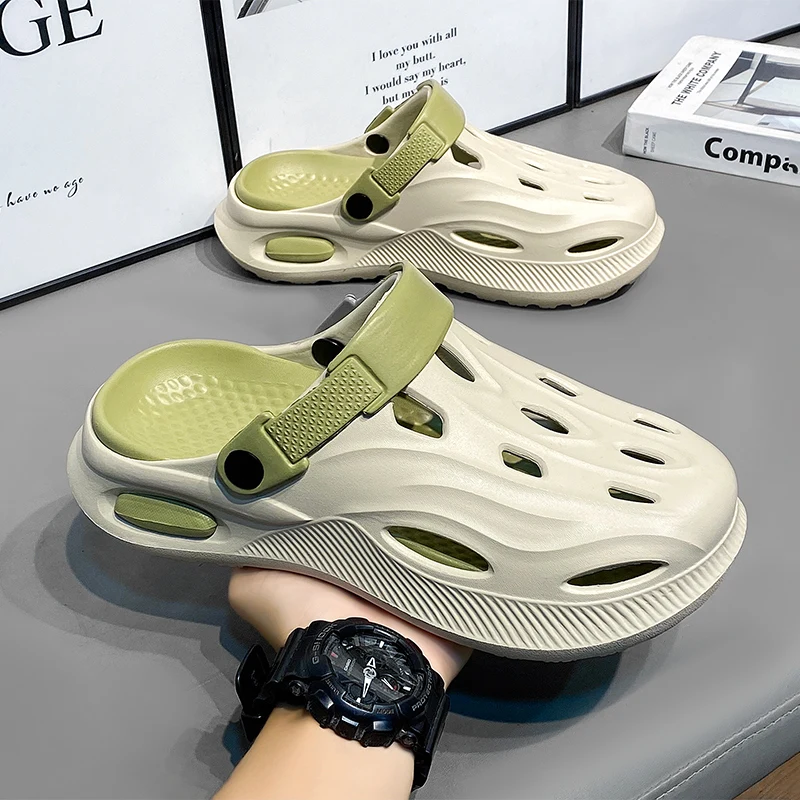 Summer New Style Outdoor Wear Non-Slip Anti-Odor Dual-Wear Closed-Toe Beach Sandals and Slippers for Men and Women Couples
Summer New Style Outdoor Wear Non-Slip Anti-Odor Dual-Wear Closed-Toe Beach Sandals and Slippers for Men and Women Couples