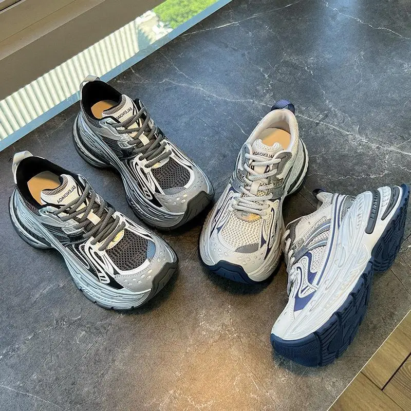 Women's Casual Sport Shoes Thick Bottom Real Leather Dad Sneakers Running Shoes Retro Style Comfortable Casual Increase Height
Women's Casual Sport Shoes Thick Bottom Real Leather Dad Sneakers Running Shoes Retro Style Comfortable Casual Increase Height