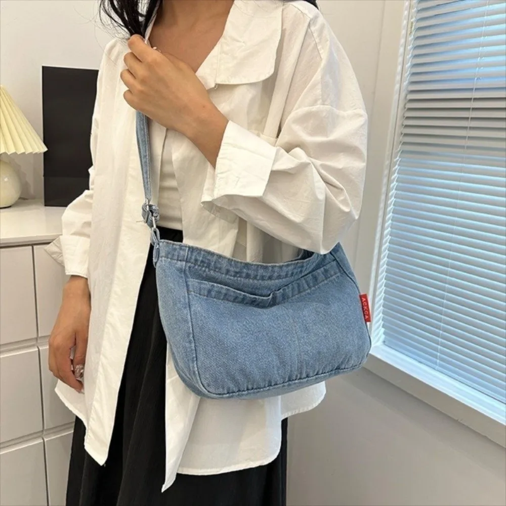 Zipper Denim Shoulder Bag Canvas Adjustable Strap Cowboy Hobo Bag Korean Style Large Capacity Blue Cloth Crossbody Bag Work
Zipper Denim Shoulder Bag Canvas Adjustable Strap Cowboy Hobo Bag Korean Style Large Capacity Blue Cloth Crossbody Bag Work