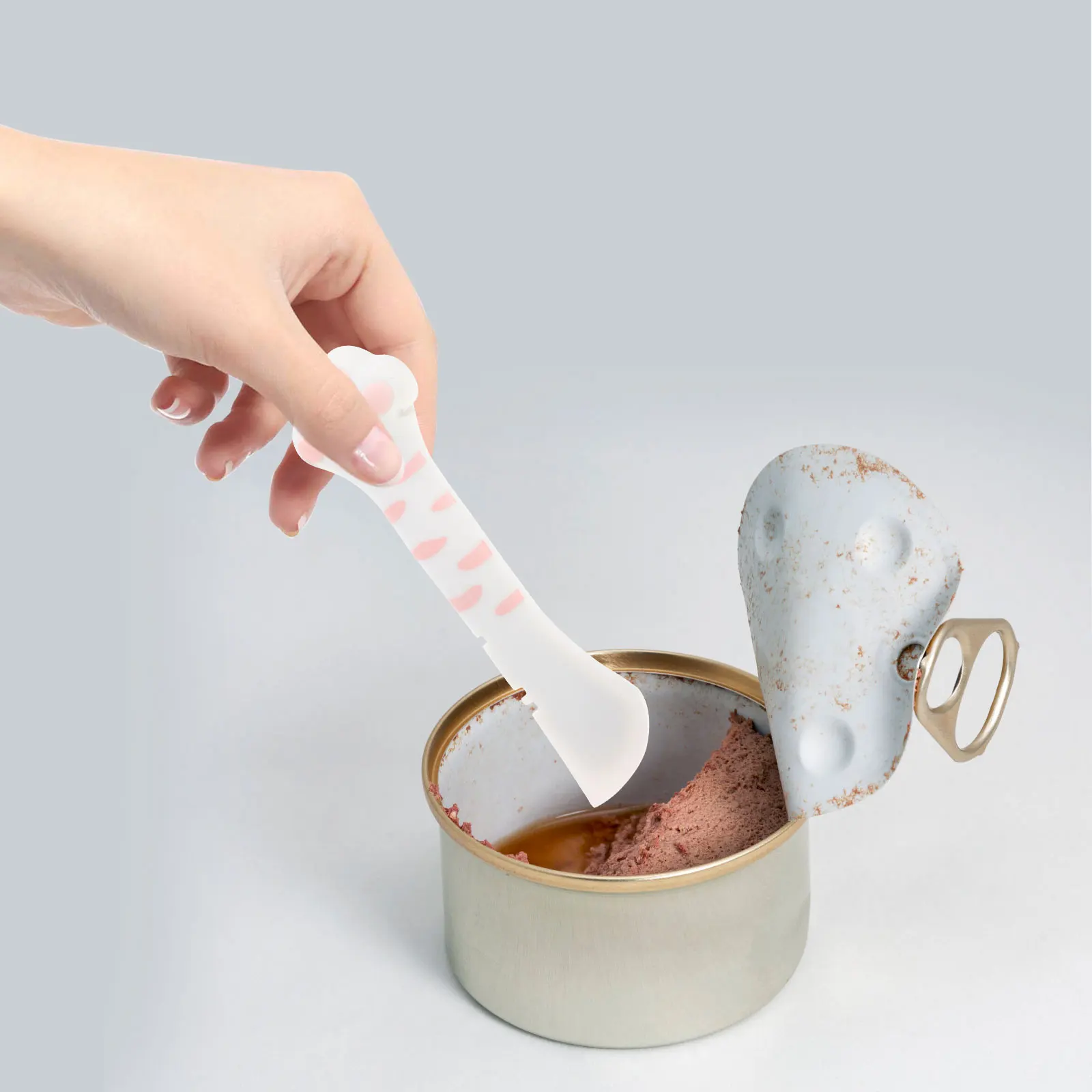 Silicone Cat Food Spoon White Color Elderly Use Pet Accessories Canned Opener Multifunctional Practical Design Dog Cat Food
Silicone Cat Food Spoon White Color Elderly Use Pet Accessories Canned Opener Multifunctional Practical Design Dog Cat Food