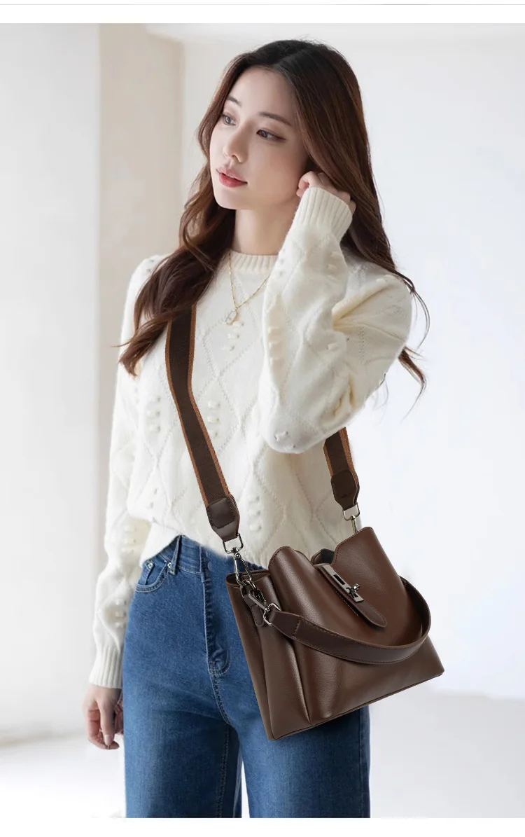Premium Textured Bucket Bag 2025 | Women's Large-Capacity Shoulder Bag | Retro Layered Messenger Tote for Spring/Summer
Premium Textured Bucket Bag 2025 | Women's Large-Capacity Shoulder Bag | Retro Layered Messenger Tote for Spring/Summer