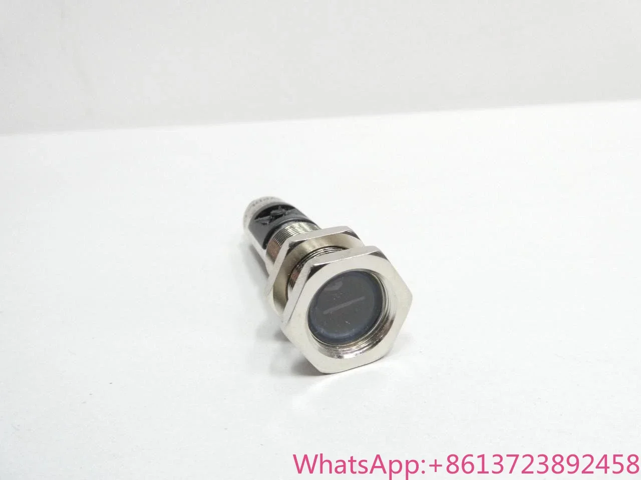 Датчик приближения M18-3VPDL-Q8
Датчик приближения M18-3VPDL-Q8