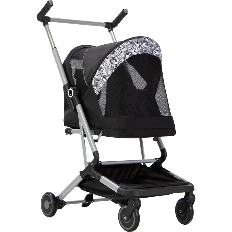 Pet cart, ultra-light and portable integrated folding dog cart, small and medium-sized cats and dogs go out in a large space
Pet cart, ultra-light and portable integrated folding dog cart, small and medium-sized cats and dogs go out in a large space
