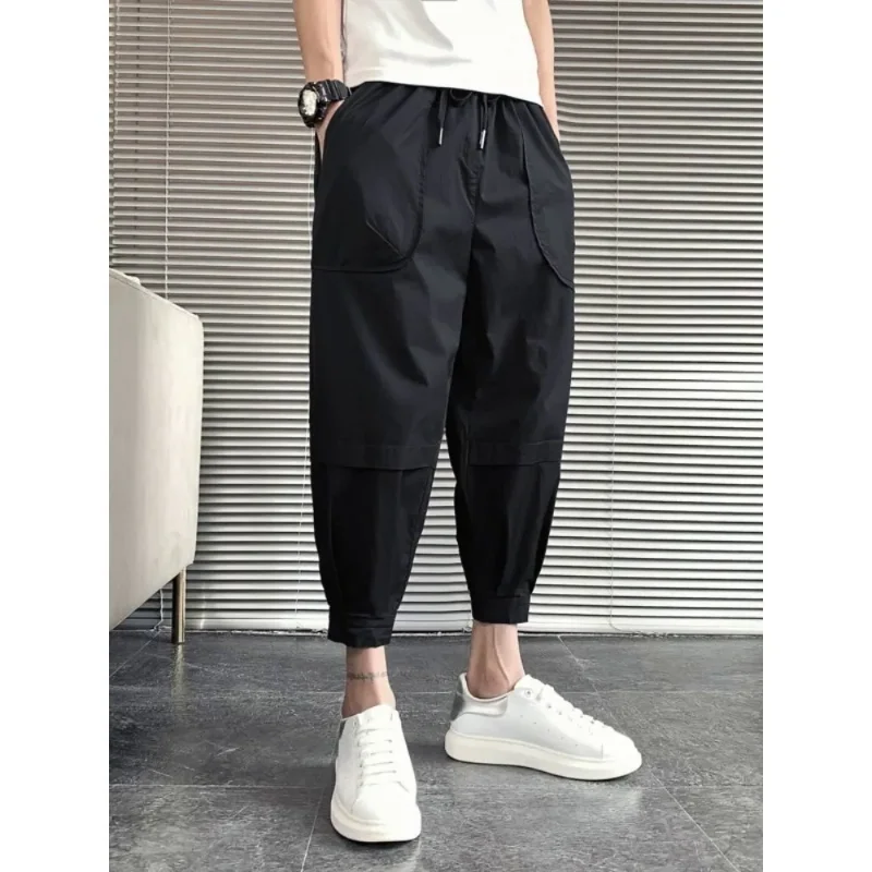 Корейские мужские летние брюки из ледяного шелка Eighteen Harlan, повседневная модная дышащая рабочая одежда, брюки с манжетами, свободный крой, молодежная энергия
Корейские мужские летние брюки из ледяного шелка Eighteen Harlan, повседневная модная дышащая рабочая одежда, брюки с манжетами, свободный крой, молодежная энергия