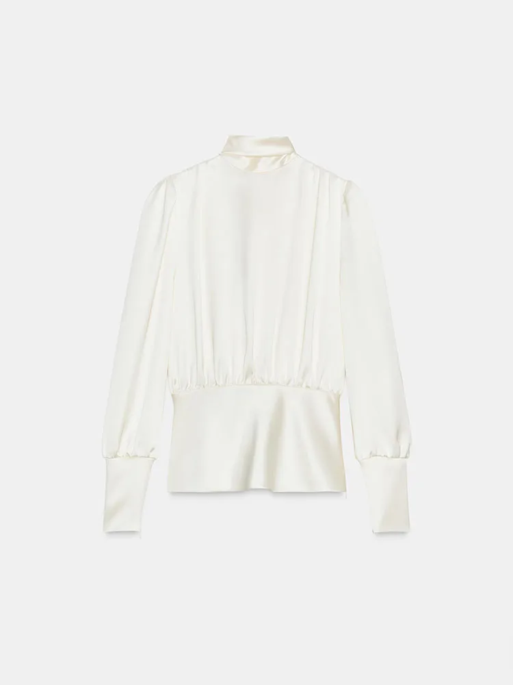 Sweet Faionable Silk Satin Feel irt with Knot Design New Arrival Women's Clothing Winter Season 2025
Sweet Faionable Silk Satin Feel irt with Knot Design New Arrival Women's Clothing Winter Season 2025