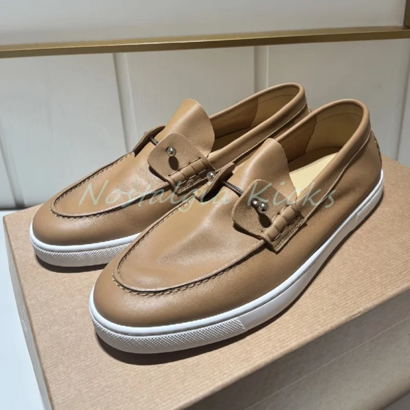 Light Brown Cowhide Men's Flat Loafers Concise White Sole Metal Rivet Decor Moccasins Comfort Slip On Casual Shoes Spring
Light Brown Cowhide Men's Flat Loafers Concise White Sole Metal Rivet Decor Moccasins Comfort Slip On Casual Shoes Spring