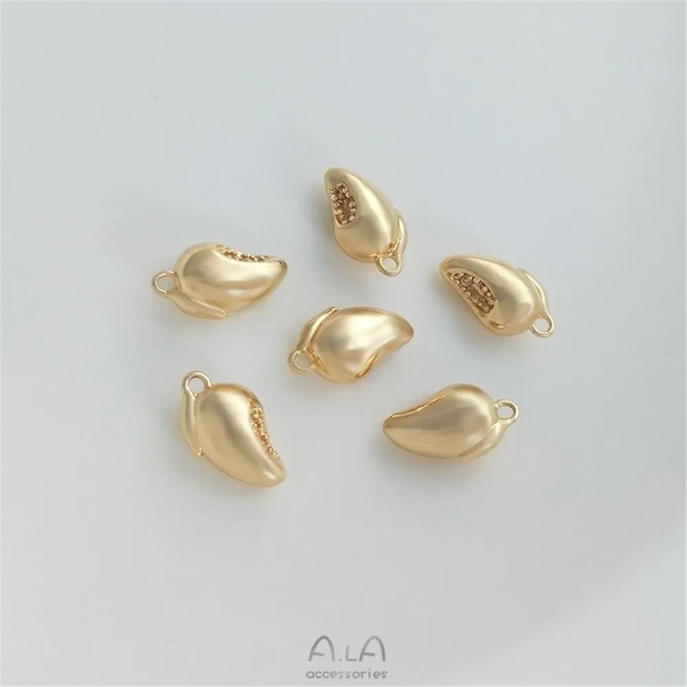 14K Gold Color Retention Zirconium Three-dimensional Fruit Series Pendant Mango Strawberry Cherry Diy Bracelet Ornament Pendant
14K Gold Color Retention Zirconium Three-dimensional Fruit Series Pendant Mango Strawberry Cherry Diy Bracelet Ornament Pendant