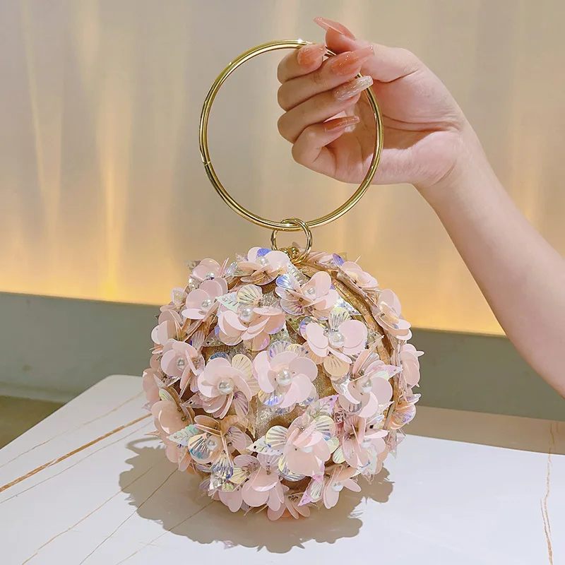 Fashionable and elegant colorful mini pearl sequins flowers round ball handbag ladies formal dinner wallet wedding and dance par
Fashionable and elegant colorful mini pearl sequins flowers round ball handbag ladies formal dinner wallet wedding and dance par