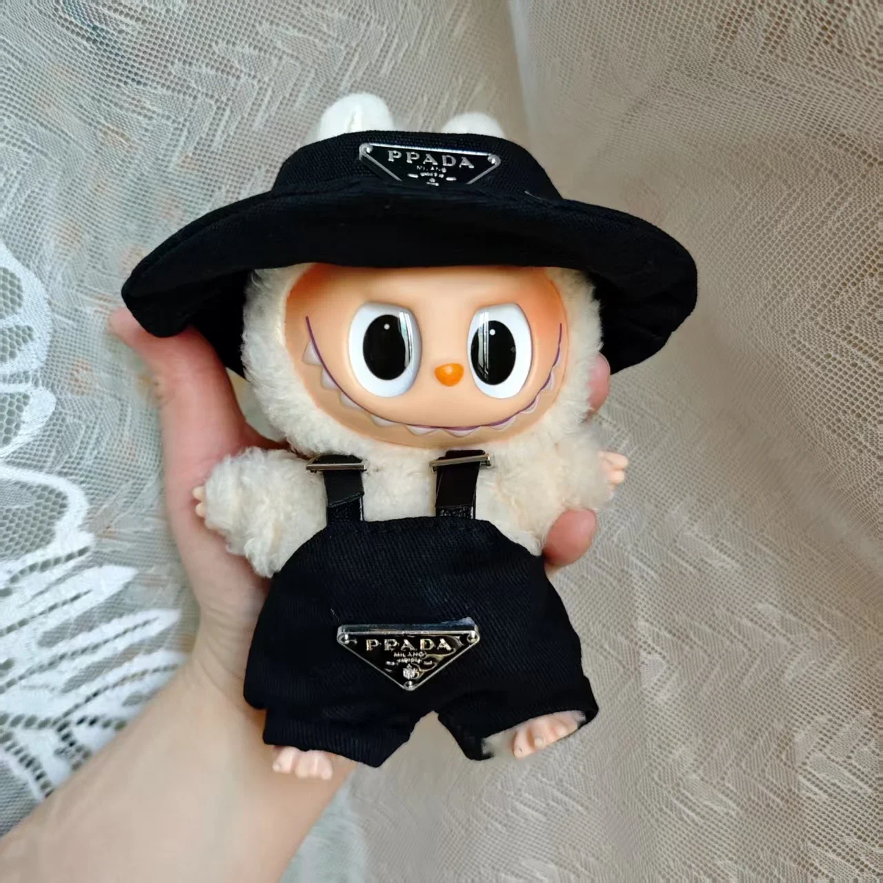 For 17cm Labubus Mini Doll Clothes Outfit Hat Bag Clothes Shoes Labubu II Doll Accessories Cultivate Sitting Party Game Toys
For 17cm Labubus Mini Doll Clothes Outfit Hat Bag Clothes Shoes Labubu II Doll Accessories Cultivate Sitting Party Game Toys