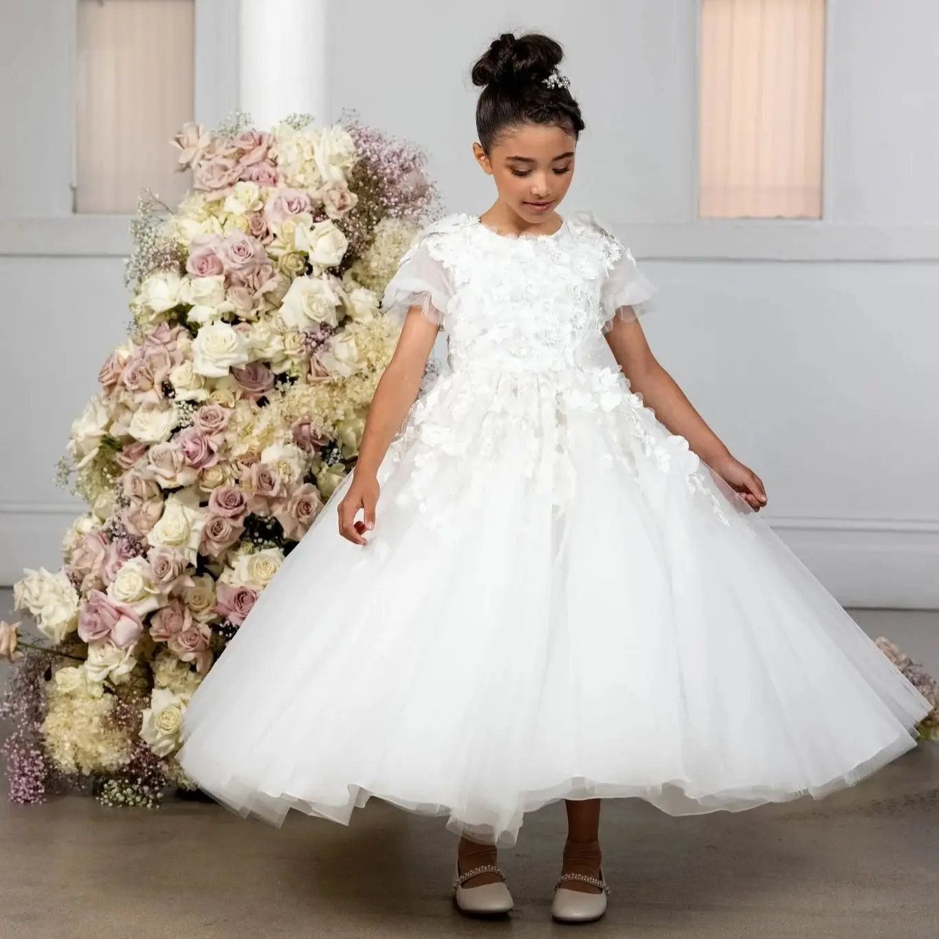 White Lace Flower Girl Dresses for Wedding Princess Customized Appliqued Floral Event Party Birthday Ball Gowns
White Lace Flower Girl Dresses for Wedding Princess Customized Appliqued Floral Event Party Birthday Ball Gowns