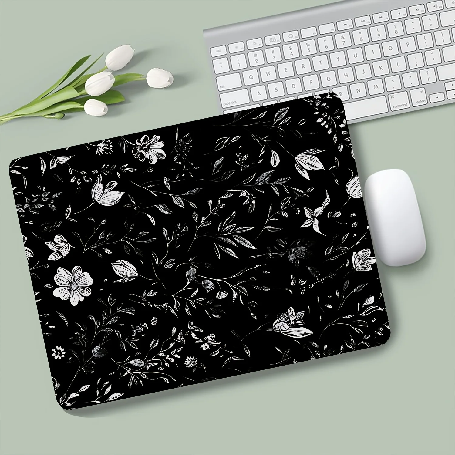 Small Sized Black White Floral Pattern Mouse Pad Desktop Decorative Mat Non-slip Desk Pad Computer Setups Office Rug Pc Decor
Small Sized Black White Floral Pattern Mouse Pad Desktop Decorative Mat Non-slip Desk Pad Computer Setups Office Rug Pc Decor